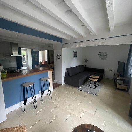 Villa Gite Des Bons Voisins à Marigny-le-Cahouet Extérieur photo