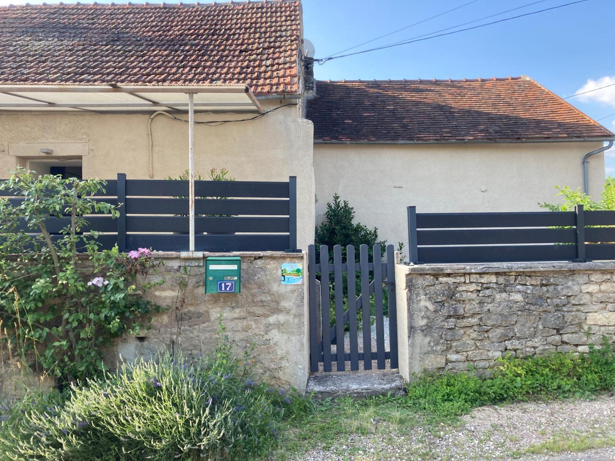 Villa Gite Des Bons Voisins à Marigny-le-Cahouet Extérieur photo