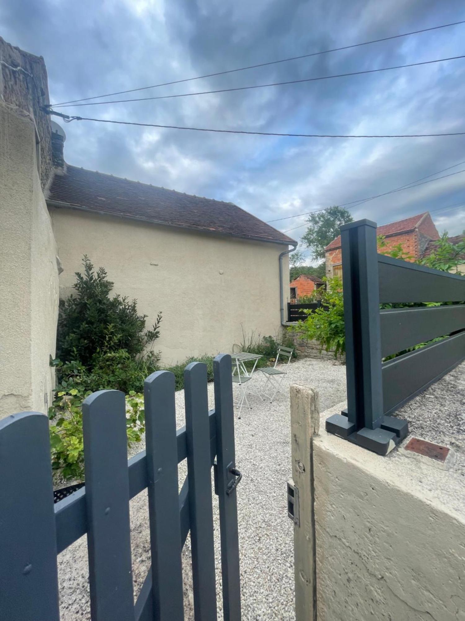 Gite Des Bons Voisins Marigny-le-Cahouet Extérieur photo